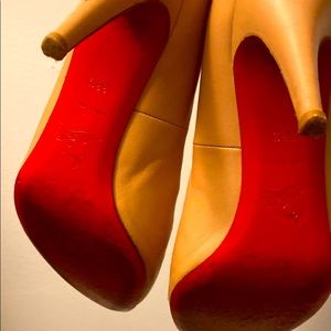 Christian Louboutin heels Size 8, 3 inch heels
